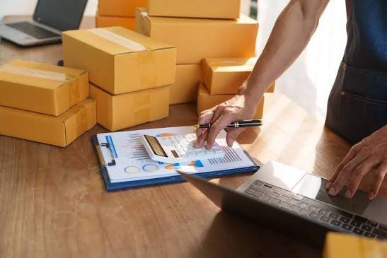How Businesses Reduce Packaging Costs Without Cutting Quality